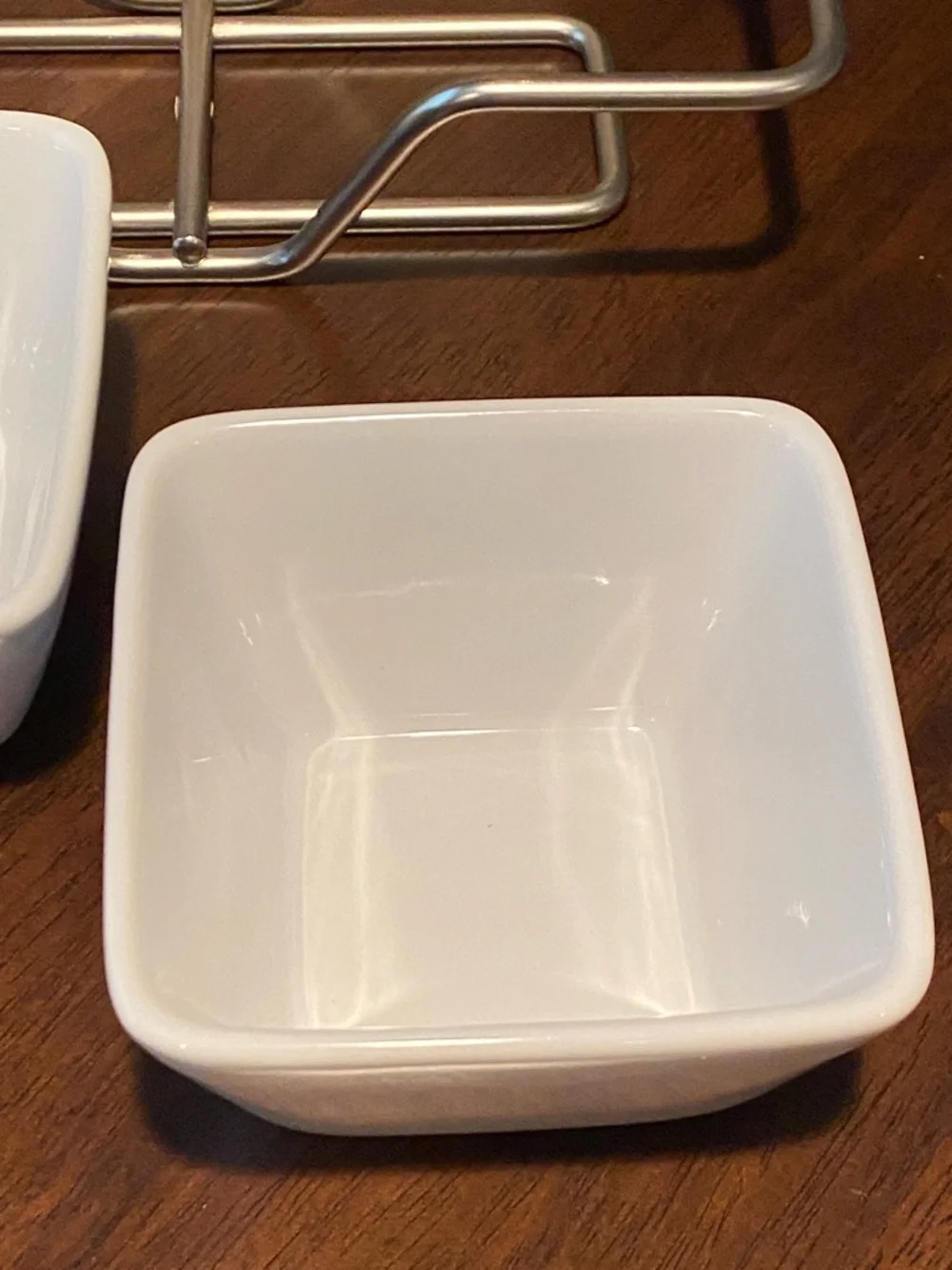 NIB- The Pampered Chef White Ceramic Double Serving Dishes w/ Silver Metal Stand